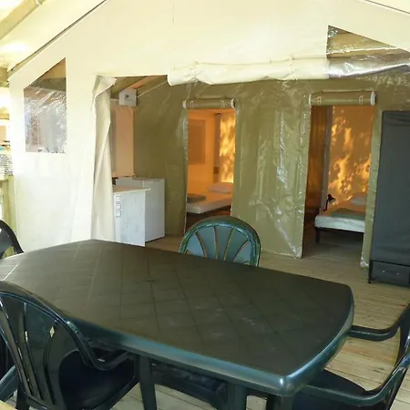 Camping Du Leman Saint Disdille 3* 또농-레-방
