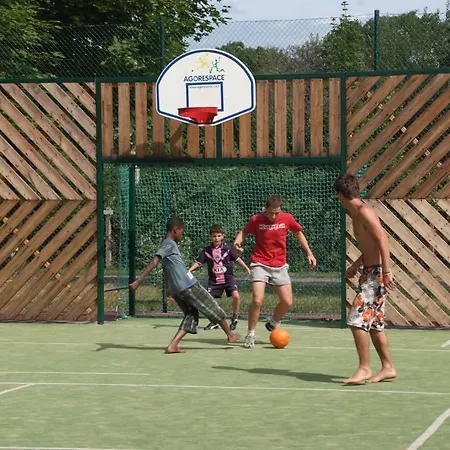 Camping Du Leman Saint Disdille 캠프장